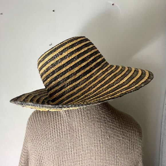Filippo Catarzi Italy Wide Brim Straw Hat Black Tan Stripe 100% Straw Boho Chic - Picture 2 of 5